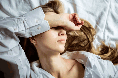 white spot on my eye